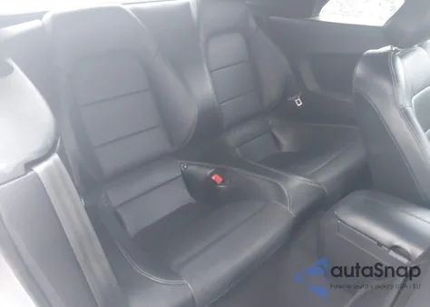 2018 Ford Mustang Ecoboost Premium z USA, uszkodzony, nr VIN 1FATP8UHXJ5110183